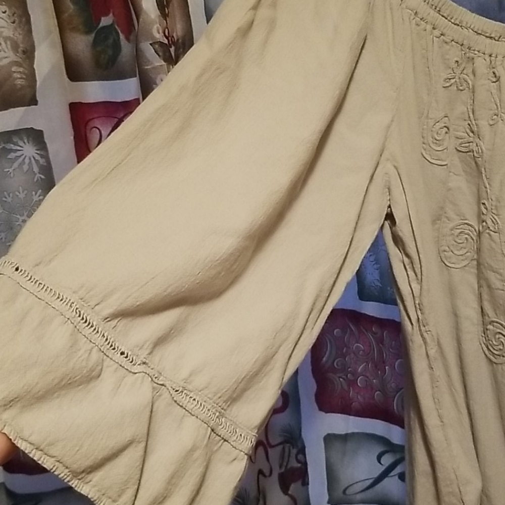 Blouse - Picture 2 of 5